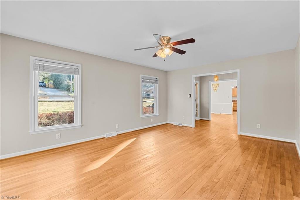 5610 Fleming Terrace Road Greensboro, NC 27410 - Photo 7 of 50