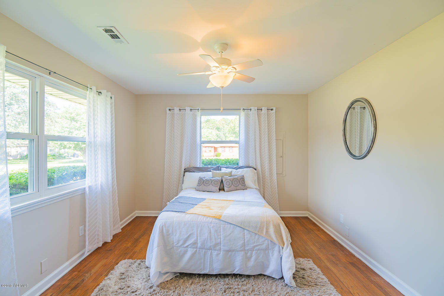 2809 State Rd S-7-423 Beaufort, SC 29902 - Photo 11 of 31 Bedroom 1.2