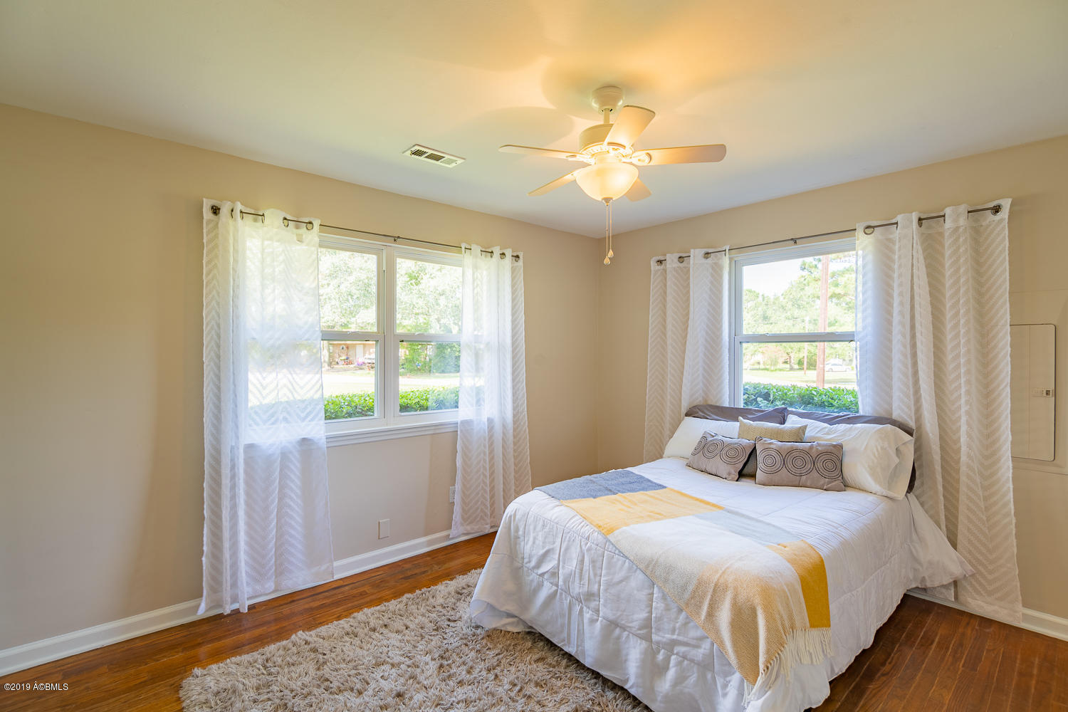 2809 State Rd S-7-423 Beaufort, SC 29902 - Photo 12 of 31 Bedroom 1.1