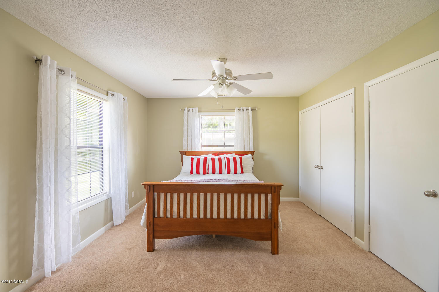 2809 State Rd S-7-423 Beaufort, SC 29902 - Photo 17 of 31 Master Bedroom 1.1