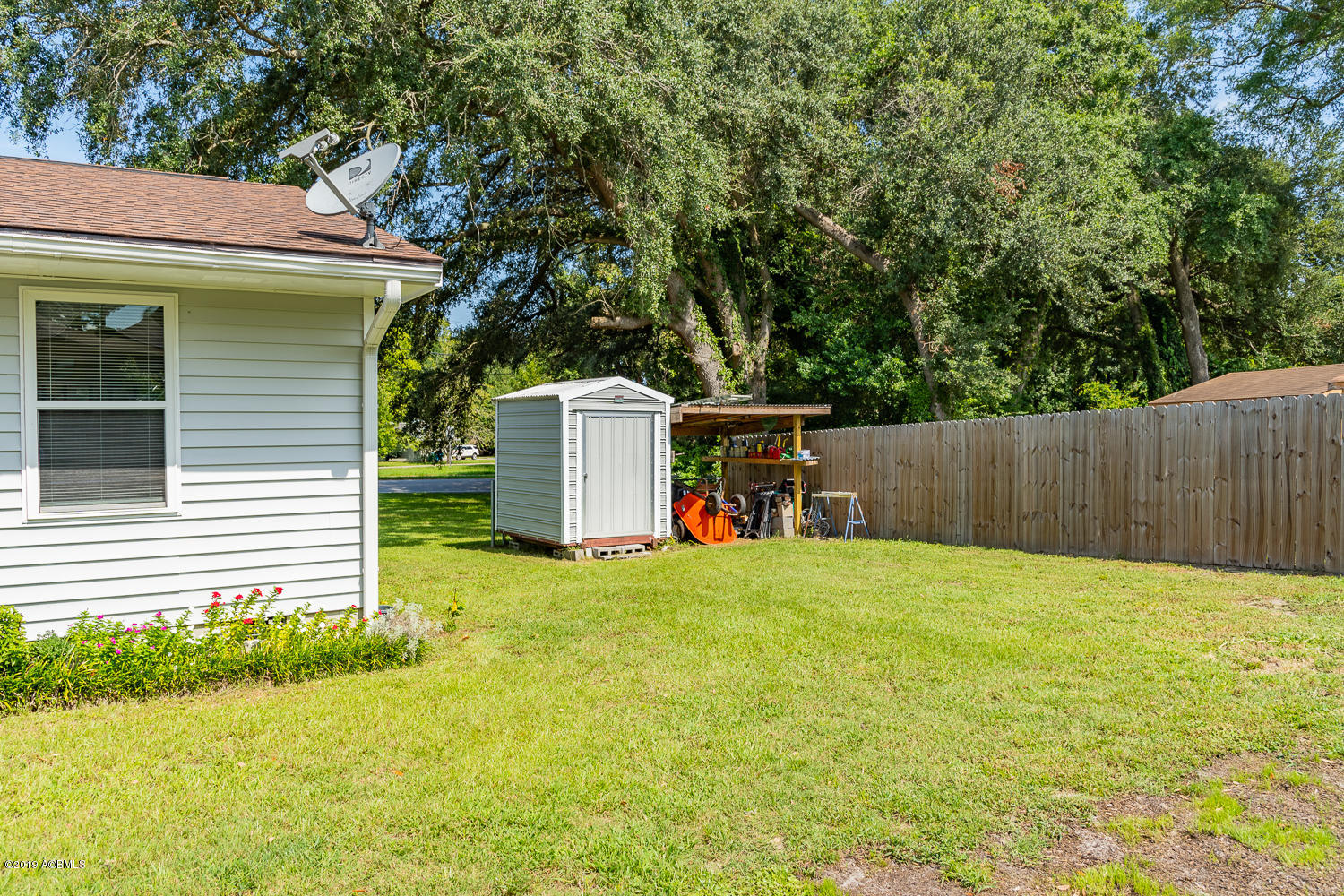 2809 State Rd S-7-423 Beaufort, SC 29902 - Photo 25 of 31 Backyard 1.3