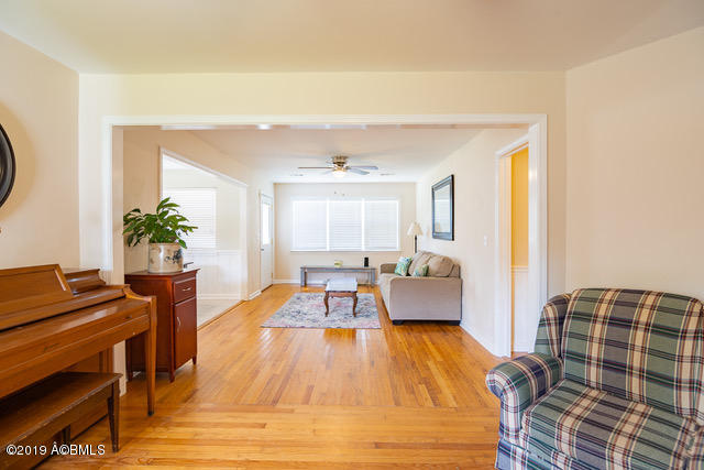 2809 State Rd S-7-423 Beaufort, SC 29902 - Photo 6 of 31 Living Space 2.4