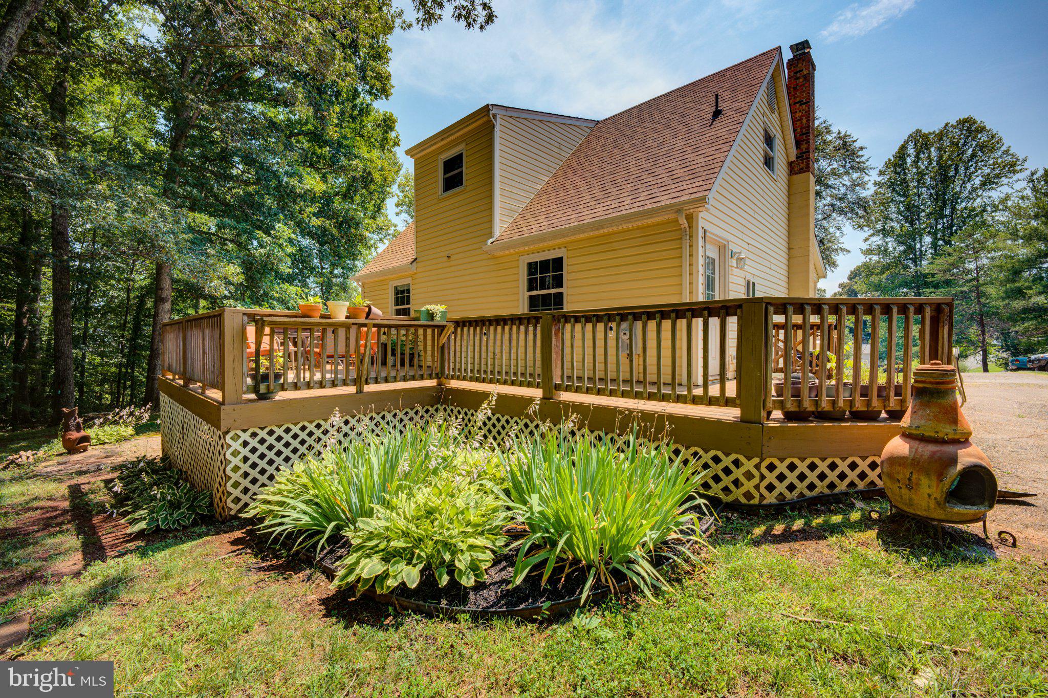 9595 Roys Lane Culpeper, VA 22701 - Photo 41 of 61 Charming home with inviting deck.