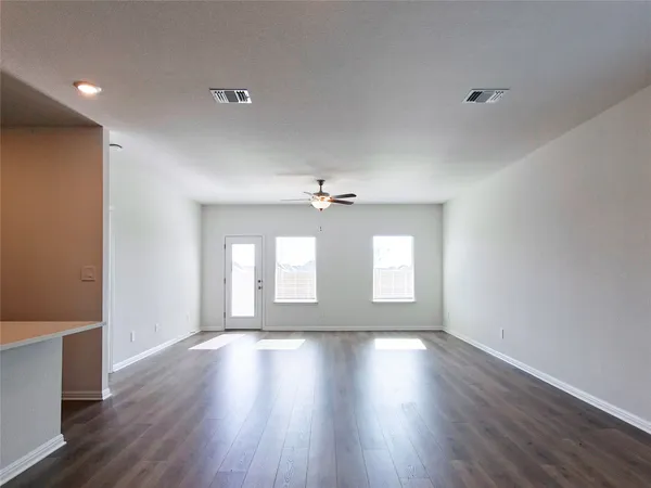 $2,699 | 136 Holmby Drive, Hutto, TX 78634