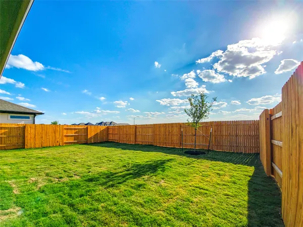 $2,699 | 136 Holmby Drive, Hutto, TX 78634