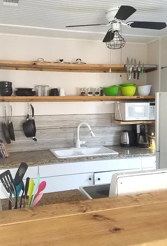 a close view of sink and tap