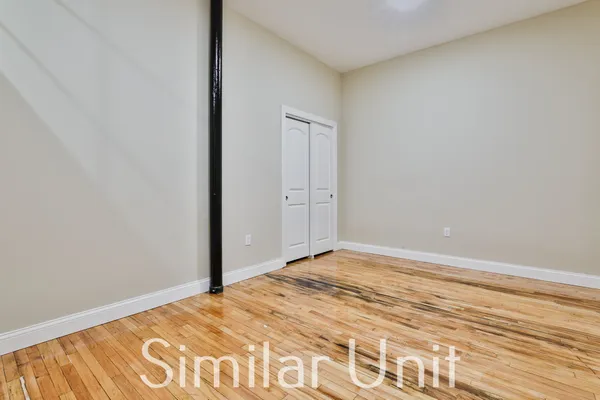 $2,285 | 670 North Commercial Street, Unit 11, Manchester, NH 03101