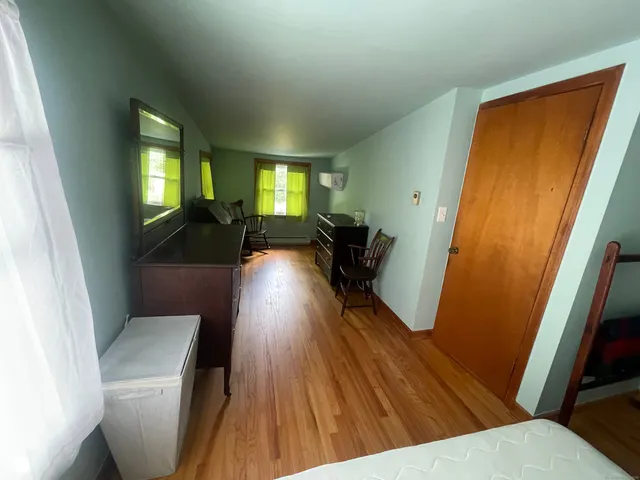 $3,000 | 130 Huntington Street, Shelton, CT 06484