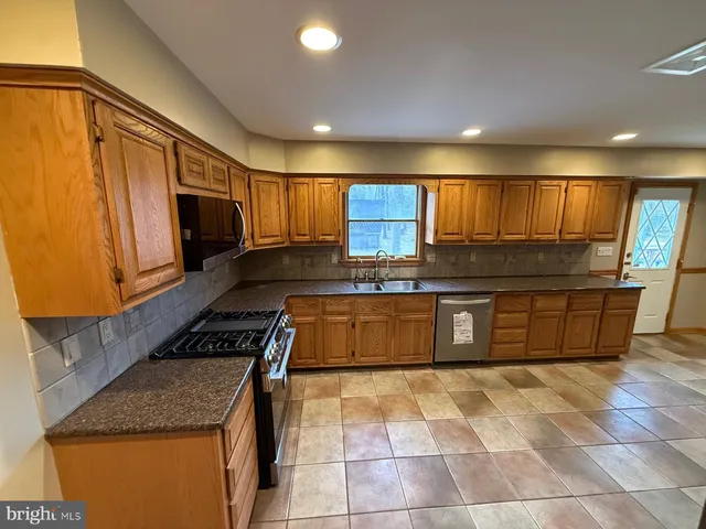 $599,900 | 620 Columbia Road, Egg Harbor City, NJ 08215