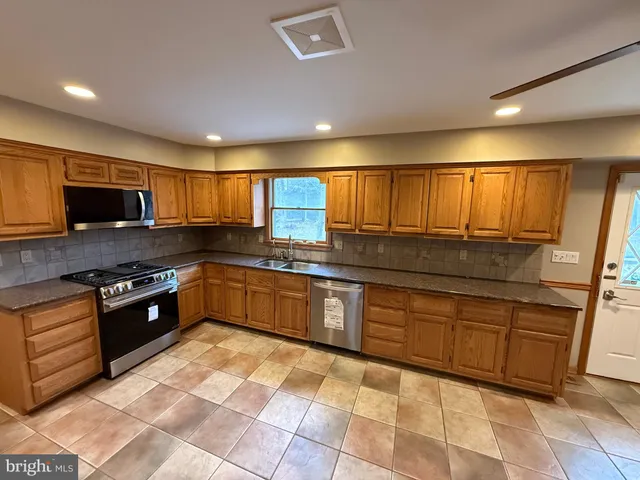 $599,900 | 620 Columbia Road, Egg Harbor City, NJ 08215