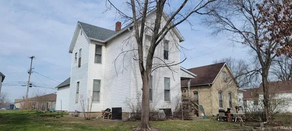 $175,000 | 1003 South 4th Street, Terre Haute, IN 47807