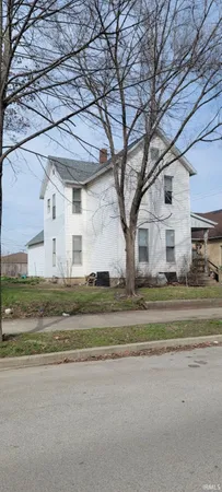 $175,000 | 1003 South 4th Street, Terre Haute, IN 47807