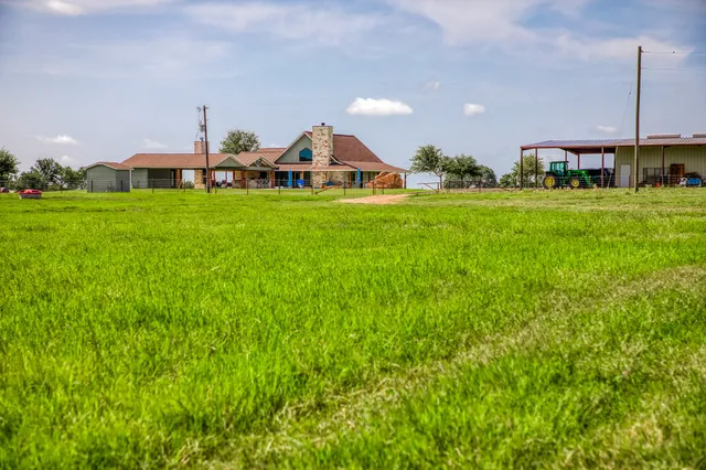 $4,100,000 | 18581 William Penn Road, Washington, TX 77880