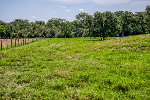 $4,100,000 | 18581 William Penn Road, Washington, TX 77880