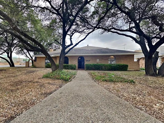 $2,499 | 7105 Rolling Fork Drive, Dallas, TX 75227
