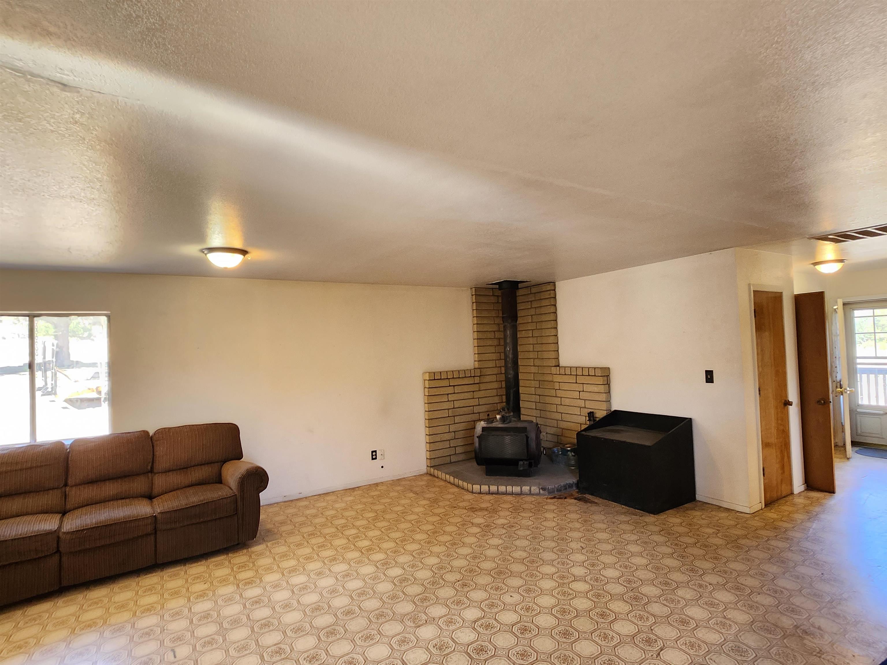 200 Foothill Road Markleeville, CA 96120 - Photo 5 of 21