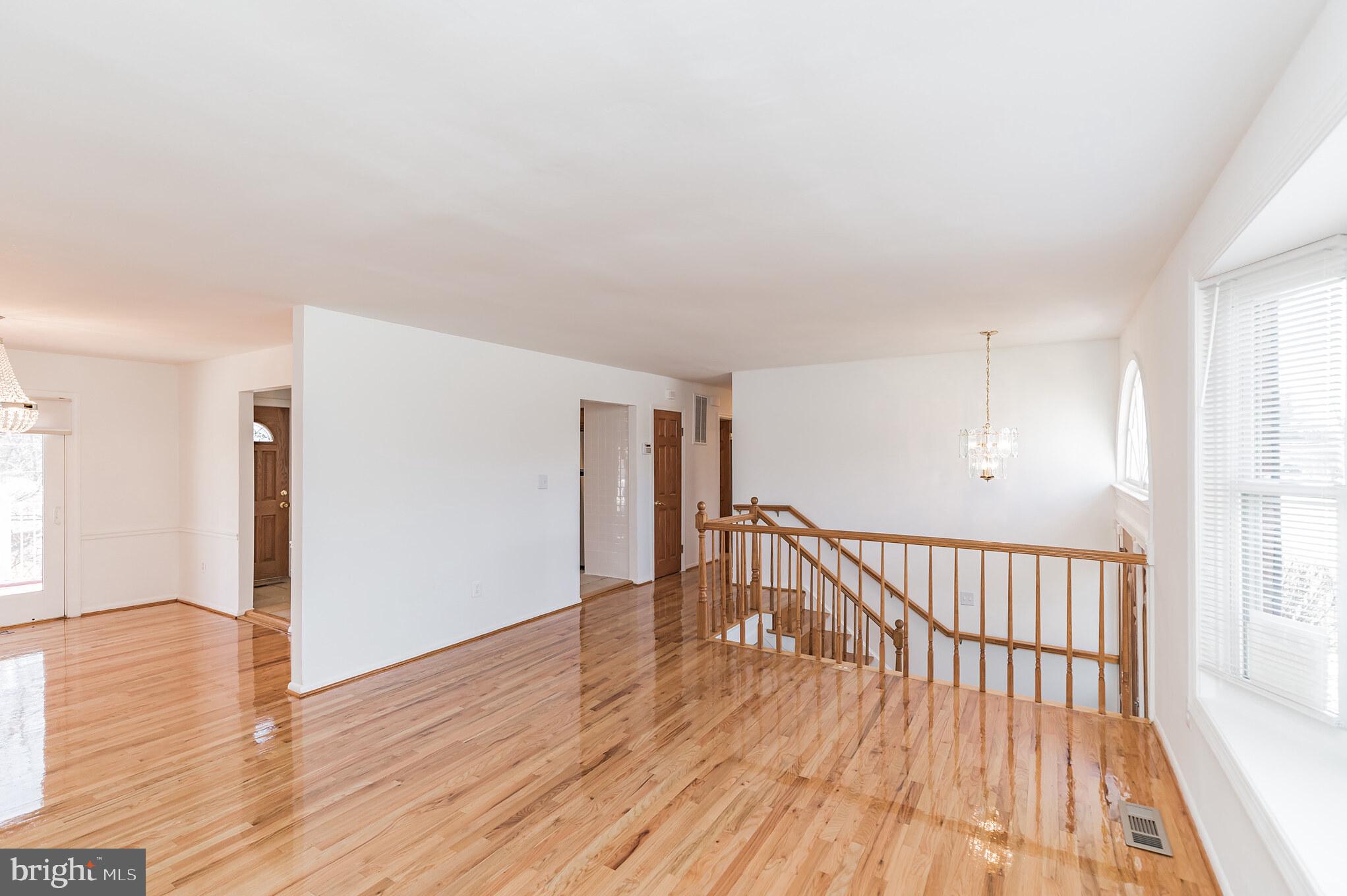 932 Ray Road Hyattsville, MD 20783 - Photo 8 of 33