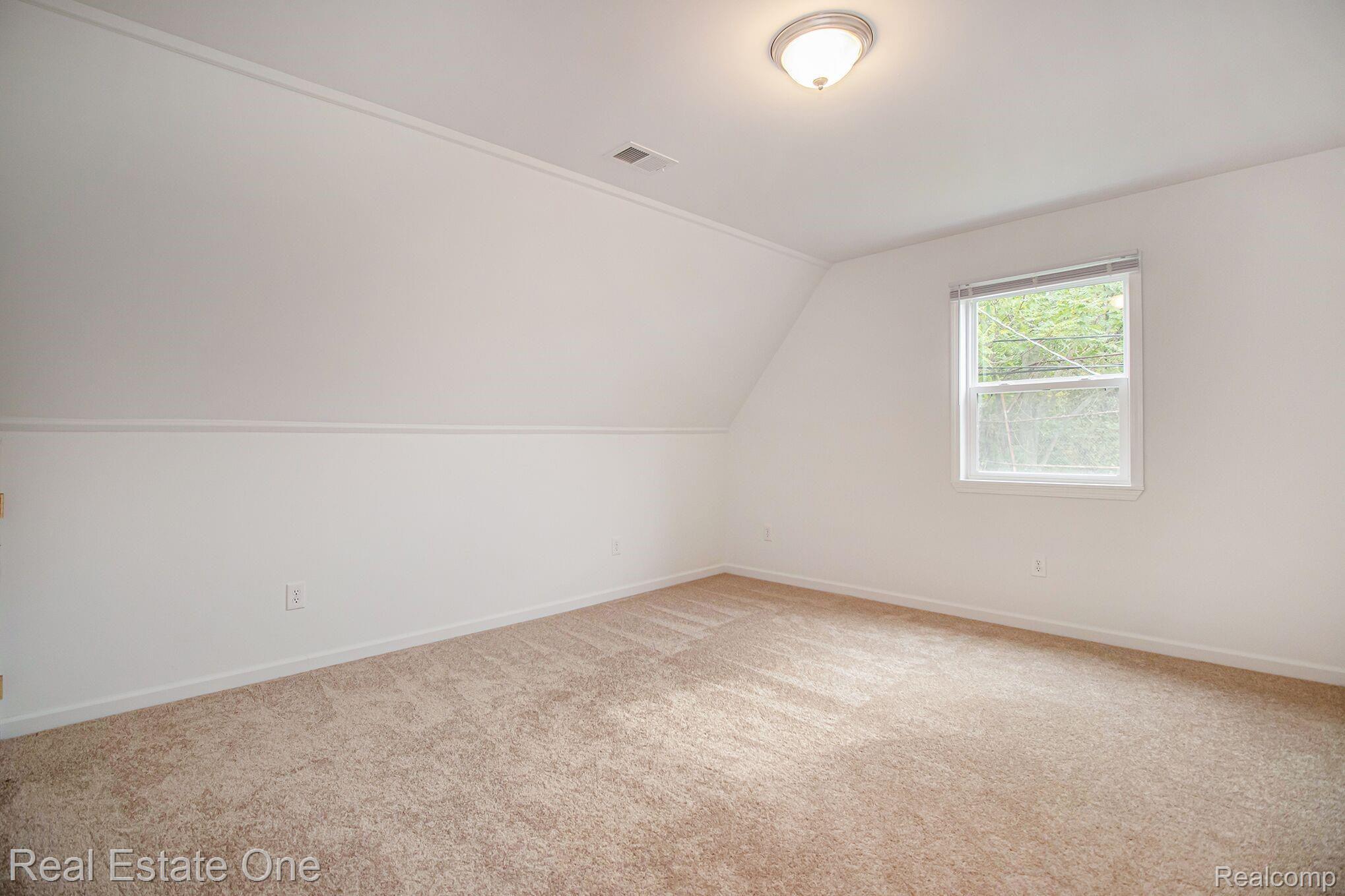 27301 Sibley Road Romulus, MI 48174 - Photo 27 of 33 26.jpeg