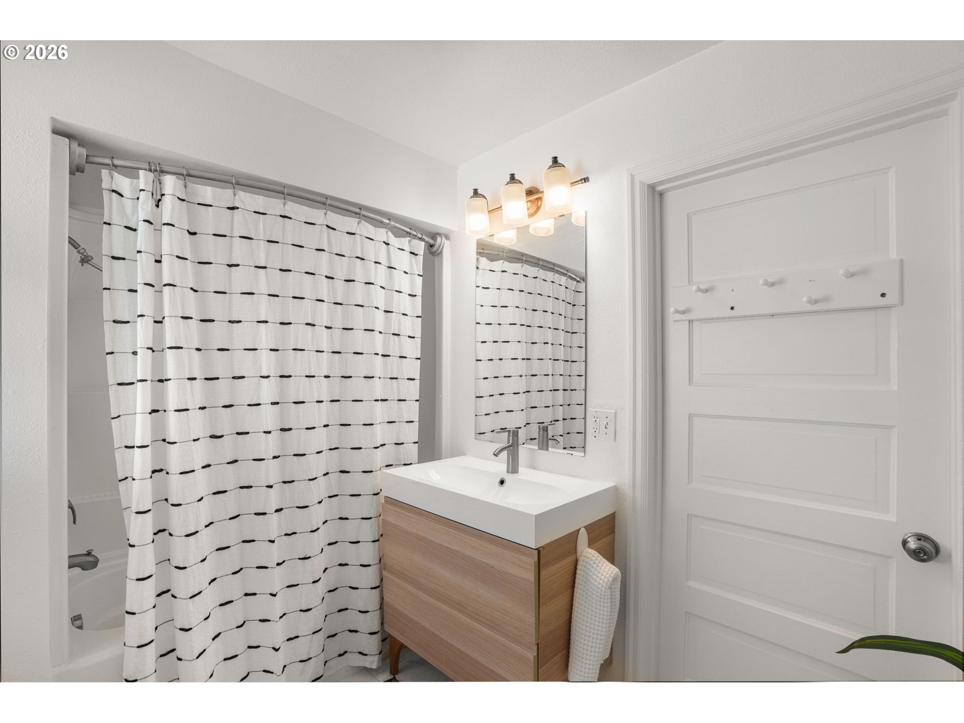 402 Southeast 31st Avenue Portland, OR 97214 - Photo 22 of 30