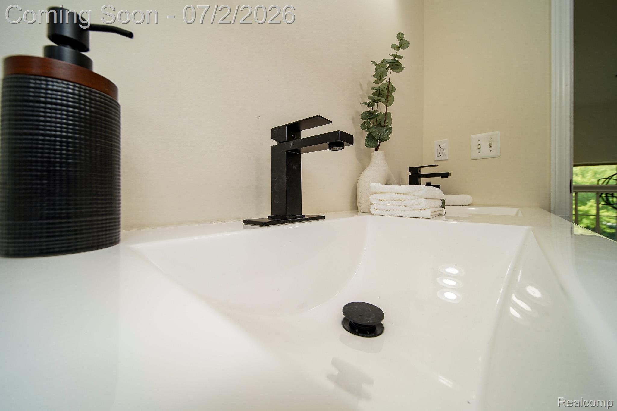 5558 Bedell Road Sterling Heights, MI 48310 - Photo 64 of 77 DDS04960.jpg