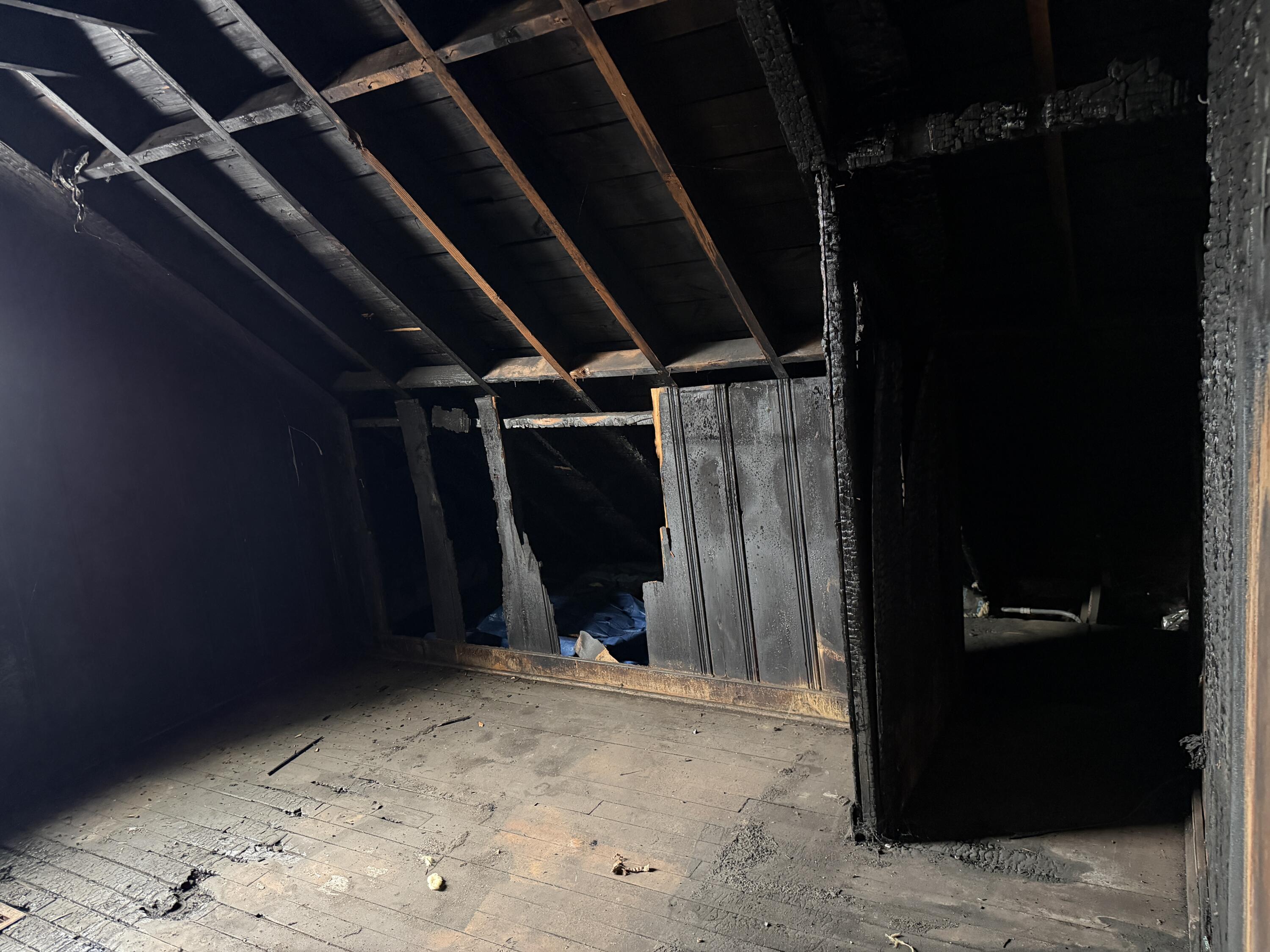 1814 Adams Street Gary, IN 46407 - Photo 11 of 26 3000x2250