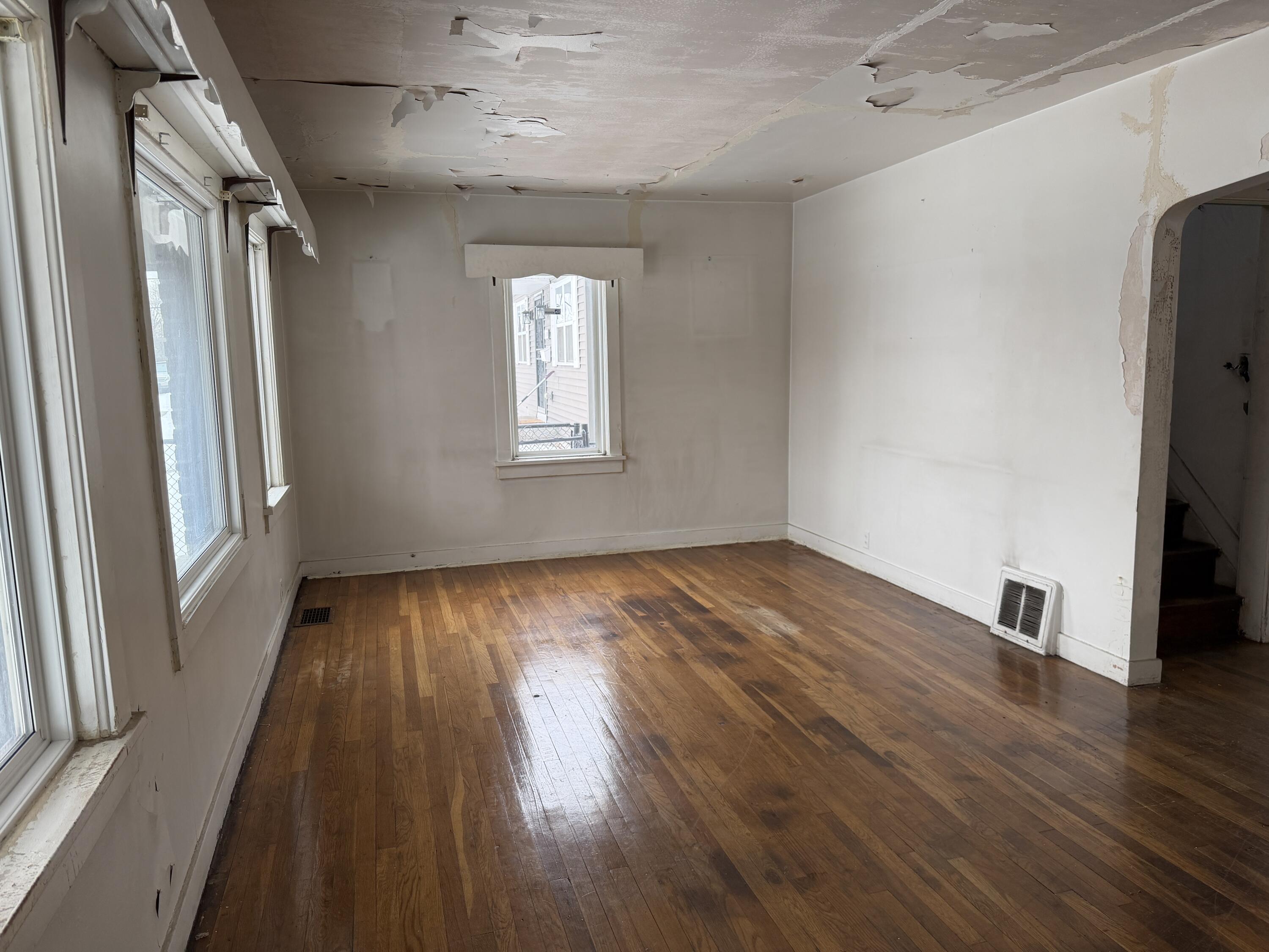 1814 Adams Street Gary, IN 46407 - Photo 3 of 26 3000x2250