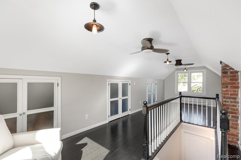 4014 Durham Road Royal Oak, MI 48073 - Photo 13 of 29