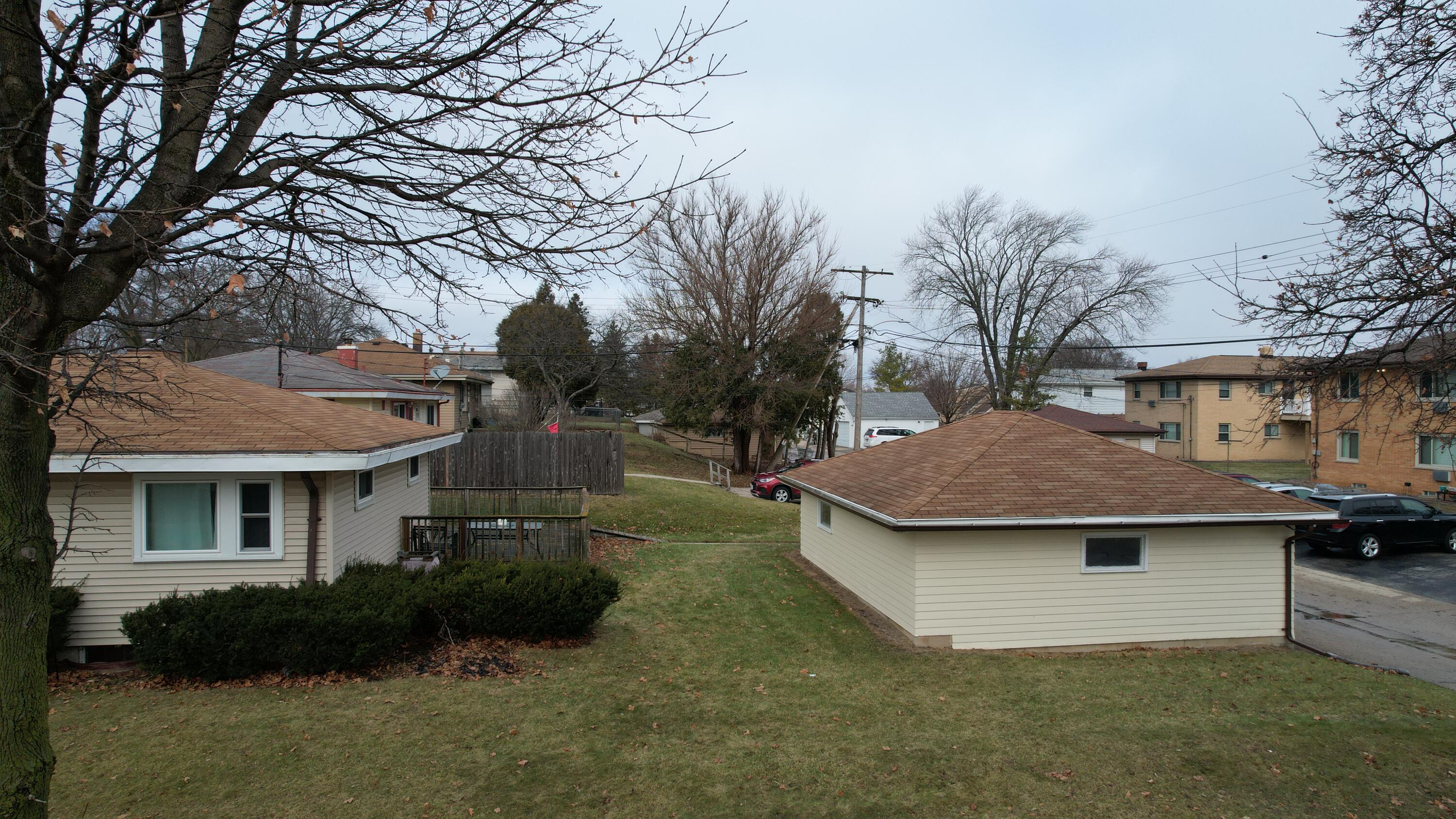 6026 West Stack Drive Milwaukee, WI 53219 - Photo 21 of 35 dji_fly_20260107_131412_229_176781625929