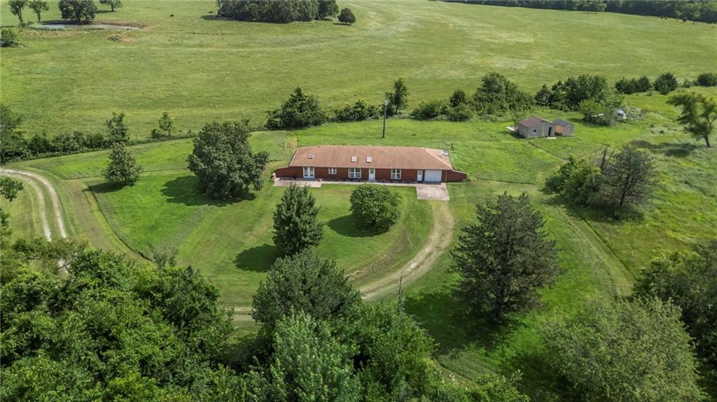 33155 Block Road Paola, KS 66071 - Photo 35 of 51