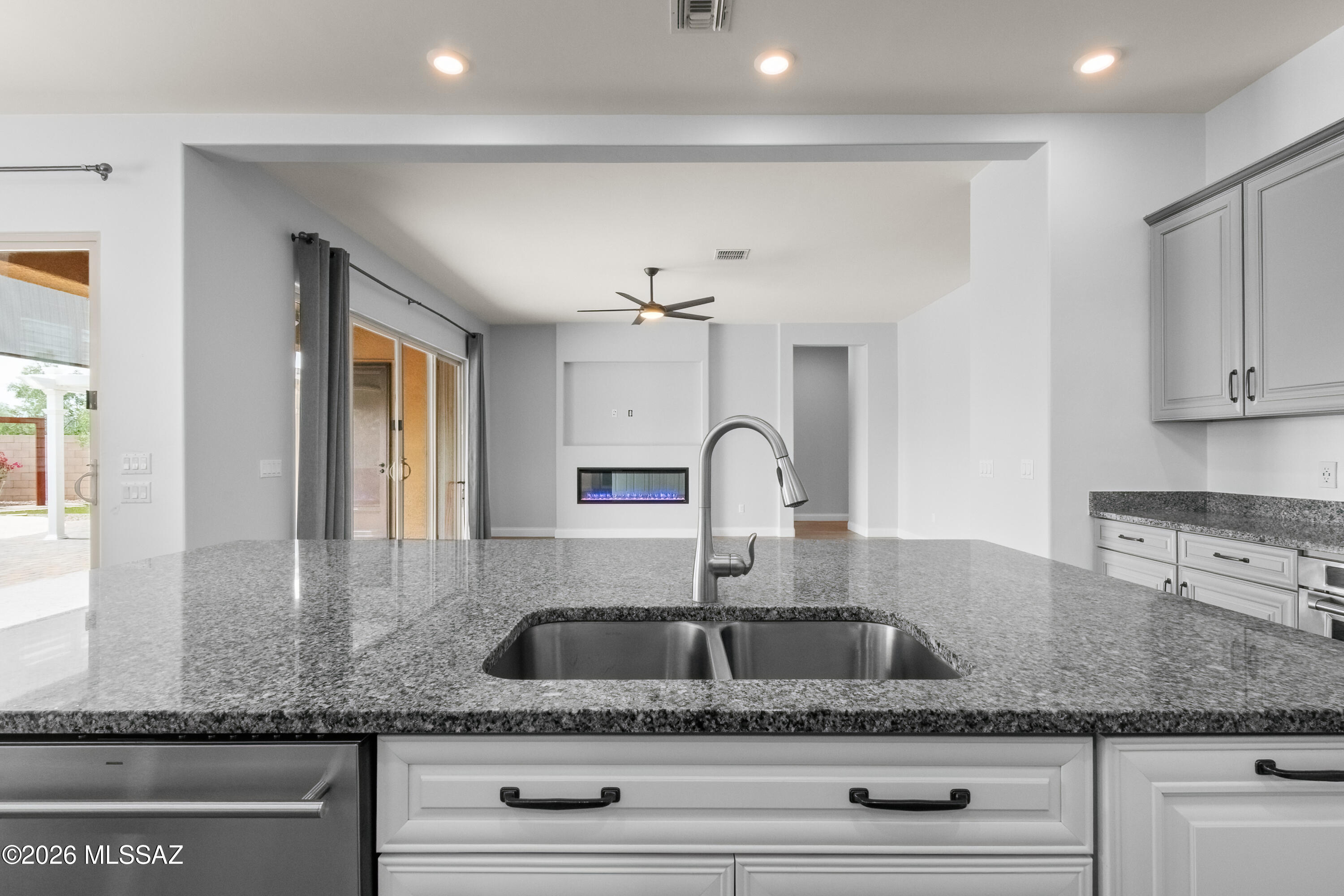 12947 North Morgan Ranch Road Oro Valley, AZ 85755 - Photo 19 of 50