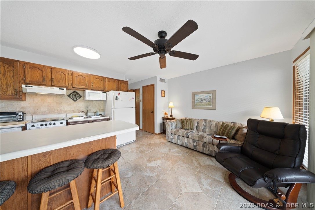 1442 Nichols Road, Unit H302 Osage Beach, MO 65065 - Photo 7 of 63