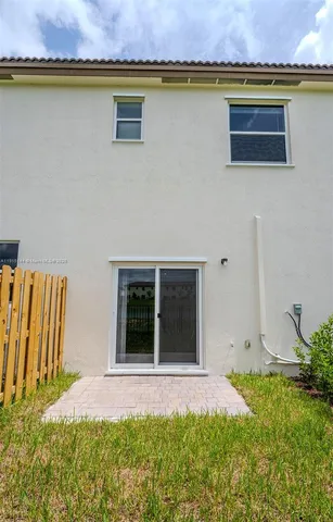 a view of outdoor space kitchen and microwave