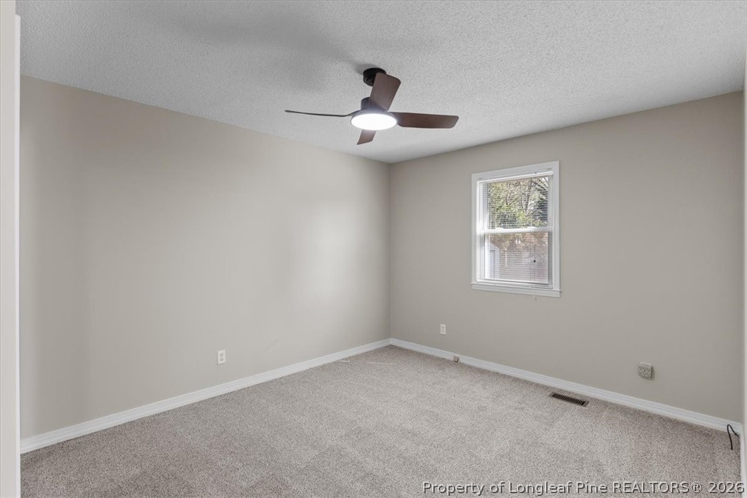 630 Bedford Road Fayetteville, NC 28303 - Photo 15 of 21 an empty room with a window