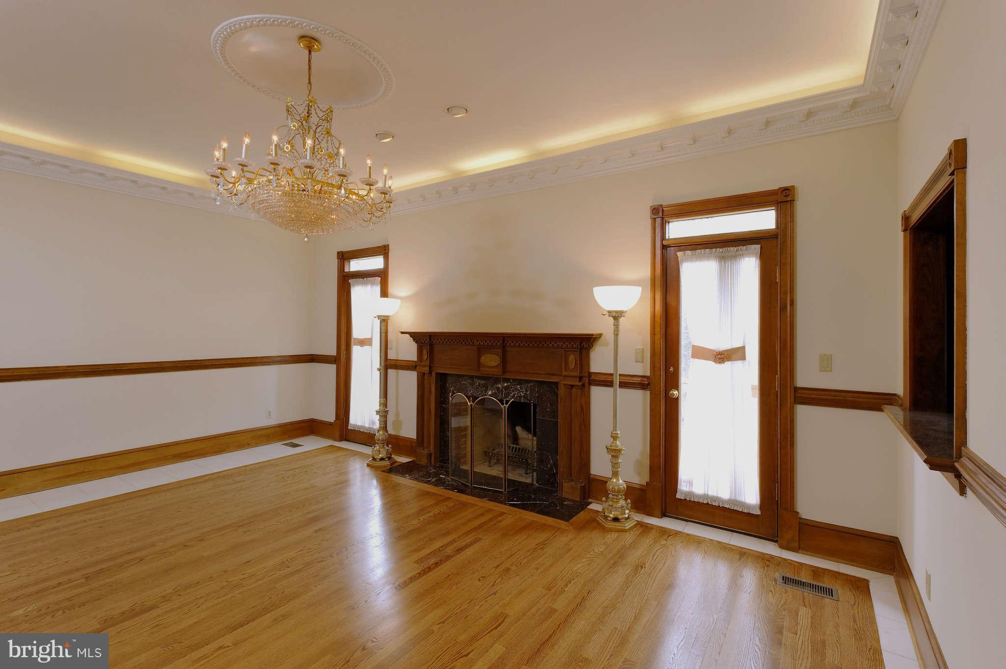 1012 Union Church Road McLean, VA 22102 - Photo 9 of 22 20x14 Formal Dining Rm with Fireplace