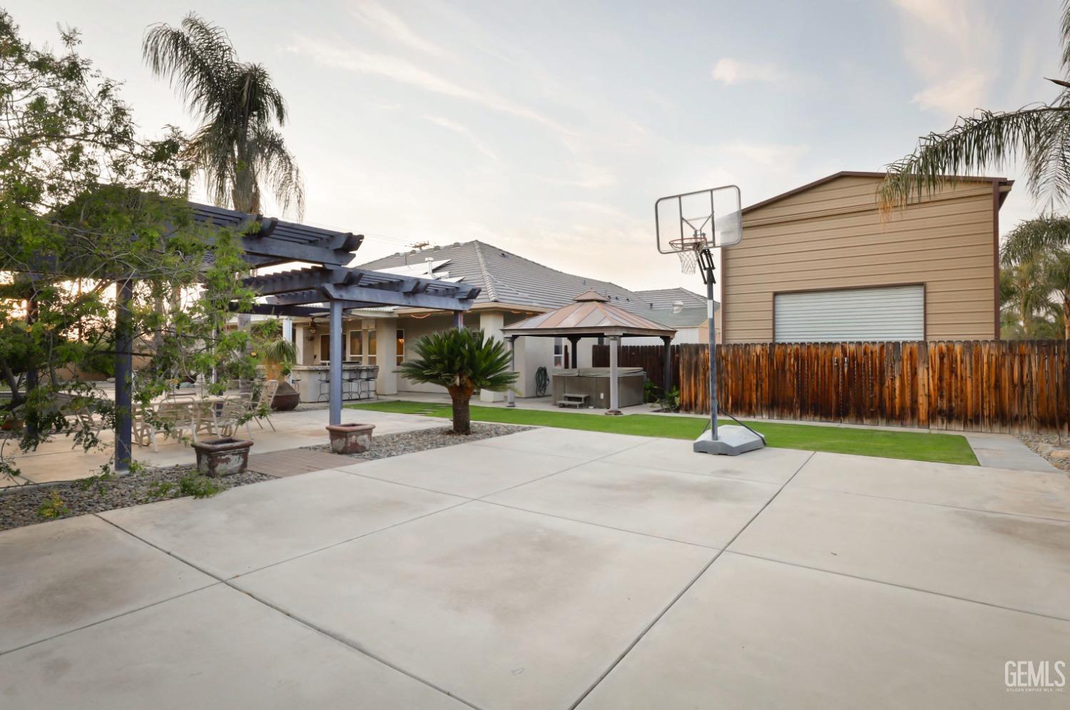 Undisclosed Address Bakersfield, CA 93314 - Photo 38 of 57