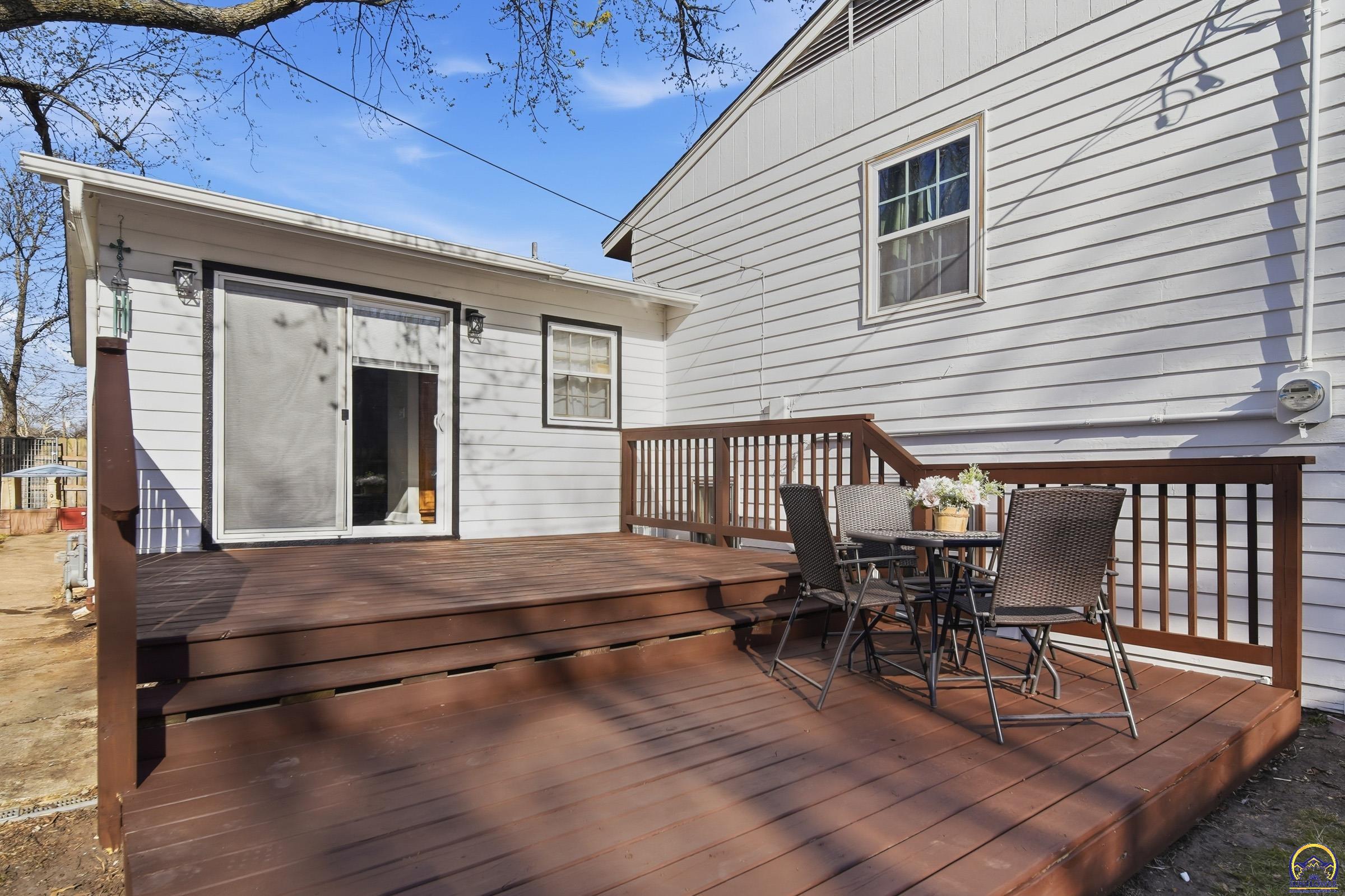 5213 Southwest 32nd Street Topeka, KS 66614 - Photo 18 of 19