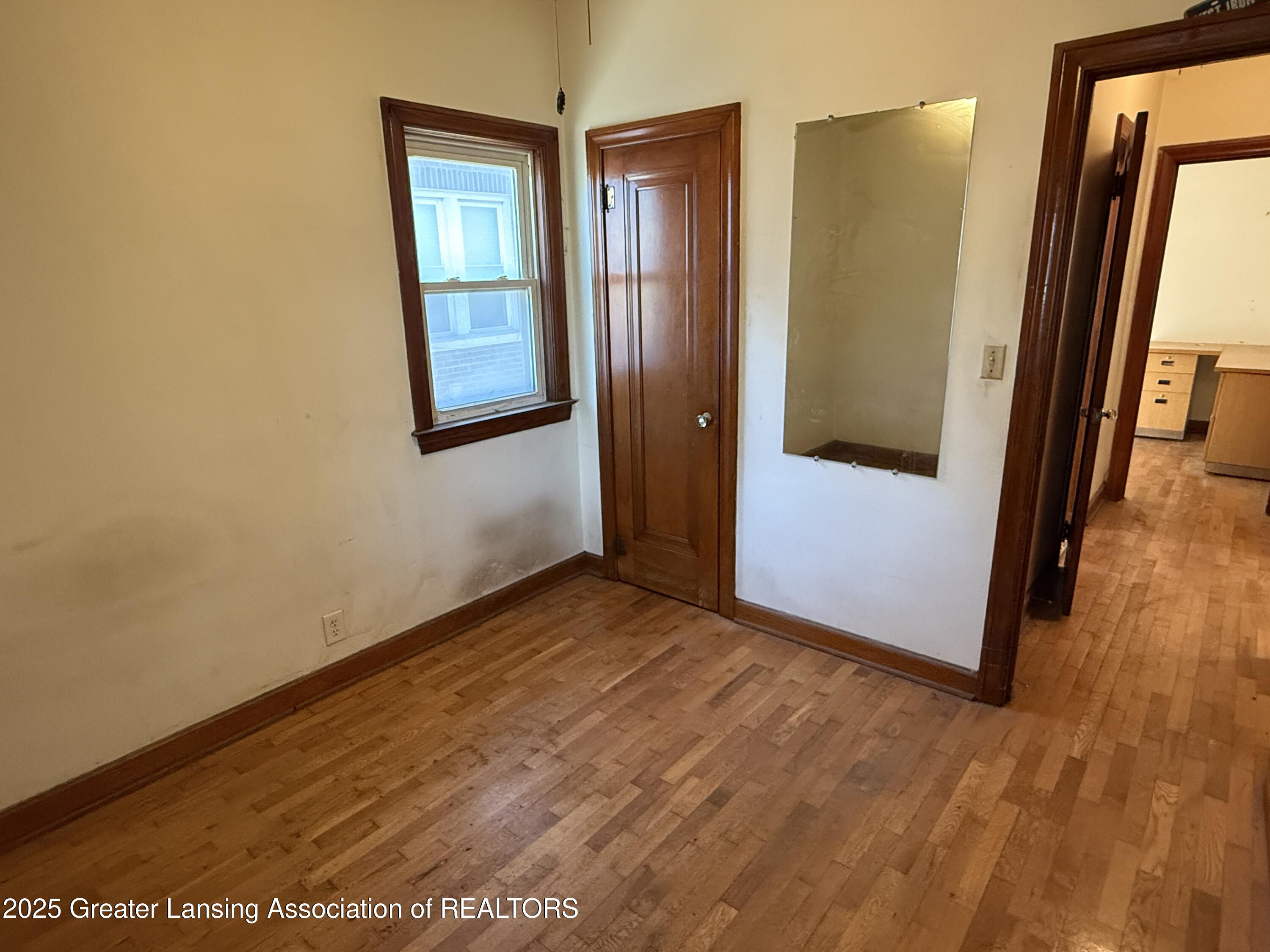 1016 Lake Lansing Road Lansing, MI 48906 - Photo 14 of 29 IMG_3120