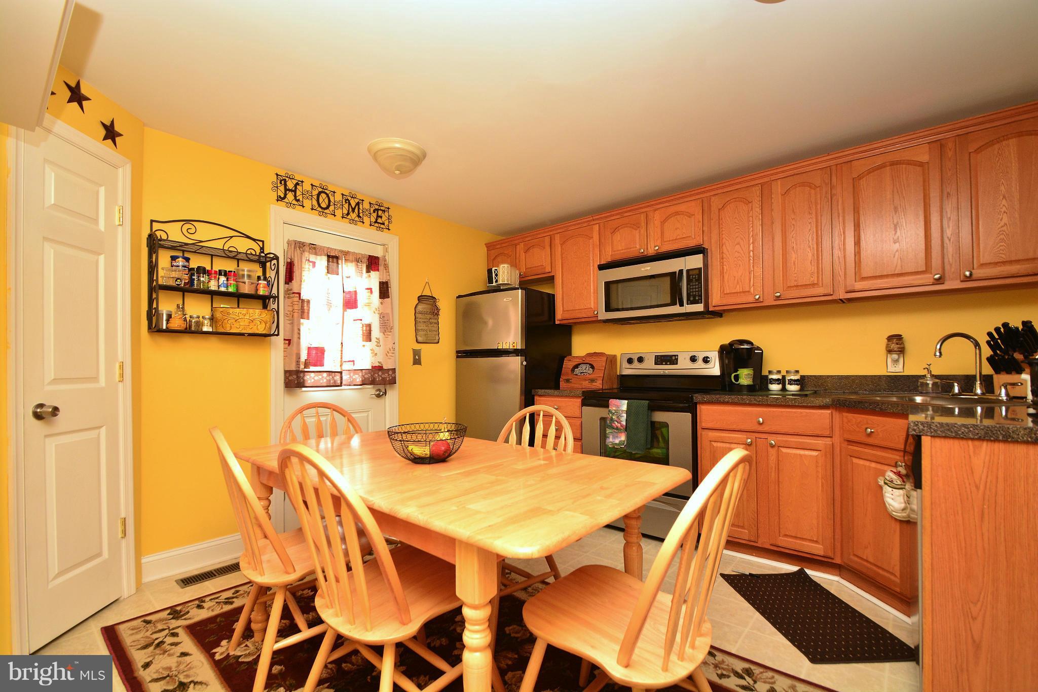 1717 Langley Road Baltimore, MD 21221 - Photo 7 of 24 Kitchen