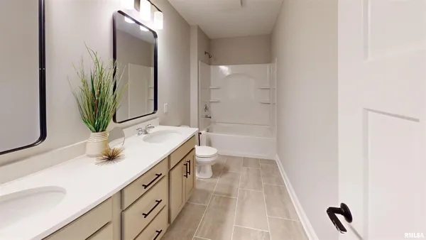 $594,990 | 14 Faiths Way, Bettendorf, IA 52722