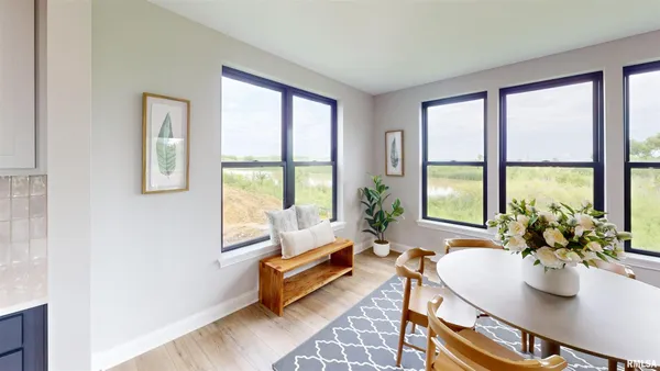 $594,990 | 14 Faiths Way, Bettendorf, IA 52722