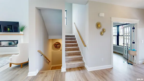 $594,990 | 14 Faiths Way, Bettendorf, IA 52722