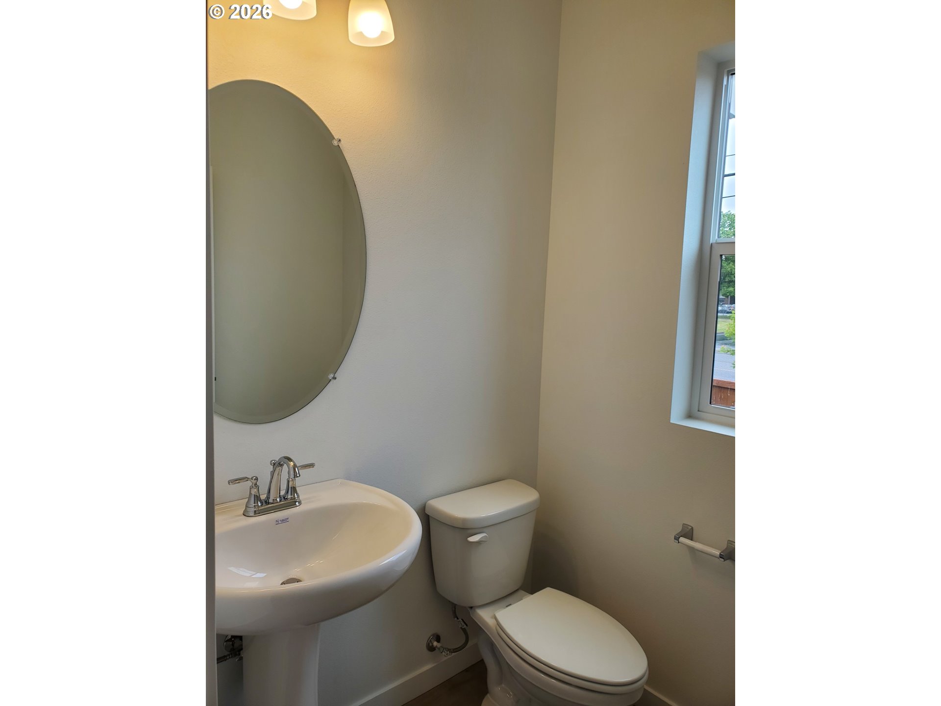 505 Southwest Eaton Boulevard Battle Ground, WA 98604 - Photo 10 of 16 Bathroom