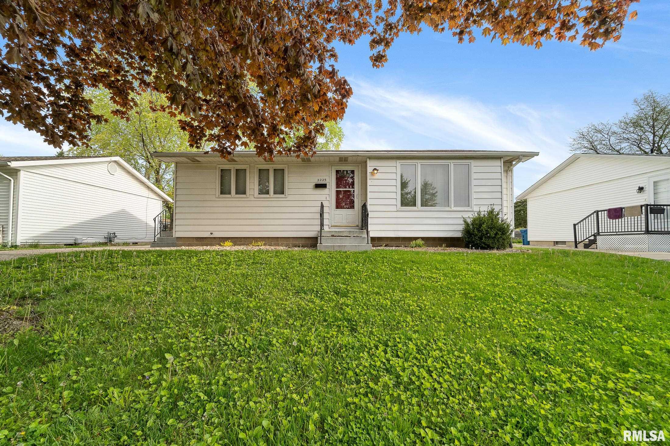 2225 Ramsey Road Springfield, IL 62702 - Photo 1 of 32
