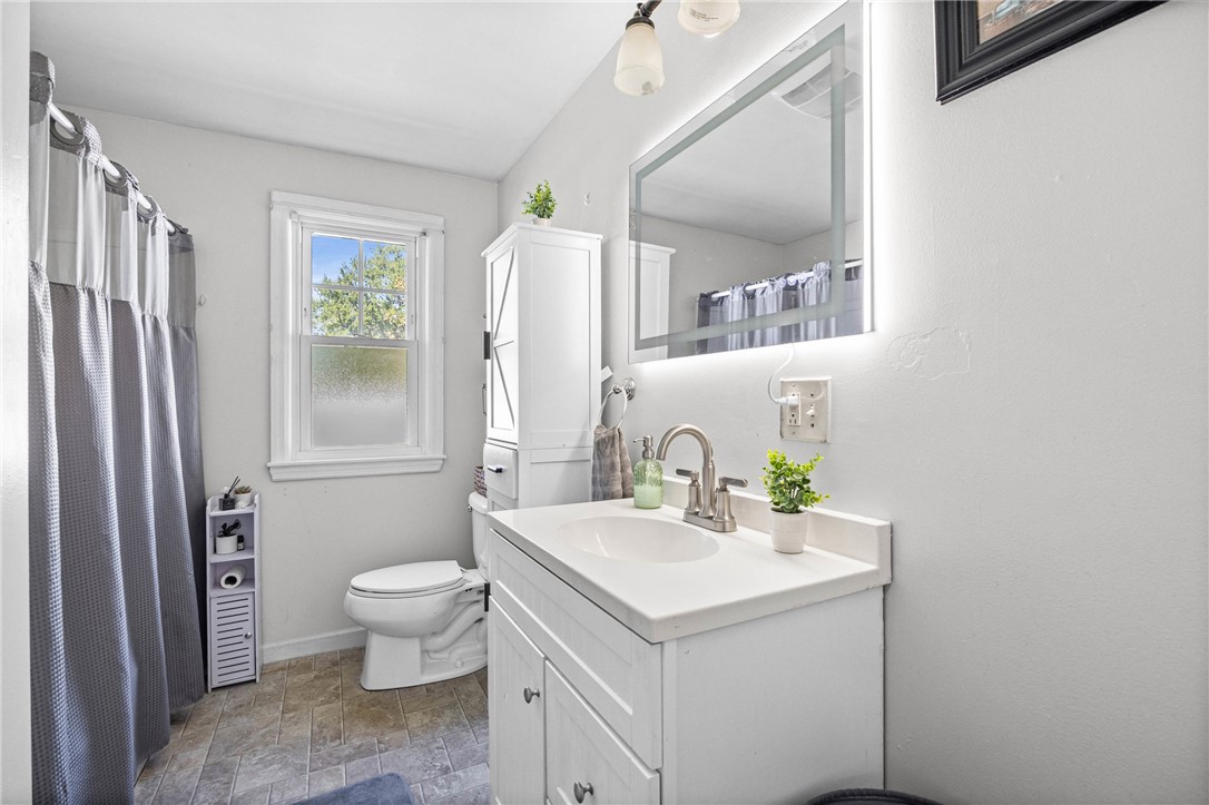 60 Gray Street Rochester, NY 14609 - Photo 11 of 25 Gallery Image 11