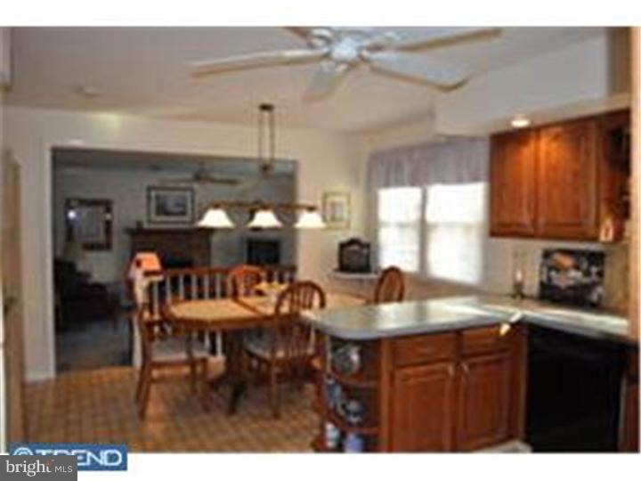 732 Meadowlark Road Audubon, PA 19403 - Photo 8 of 12 Kitchen
