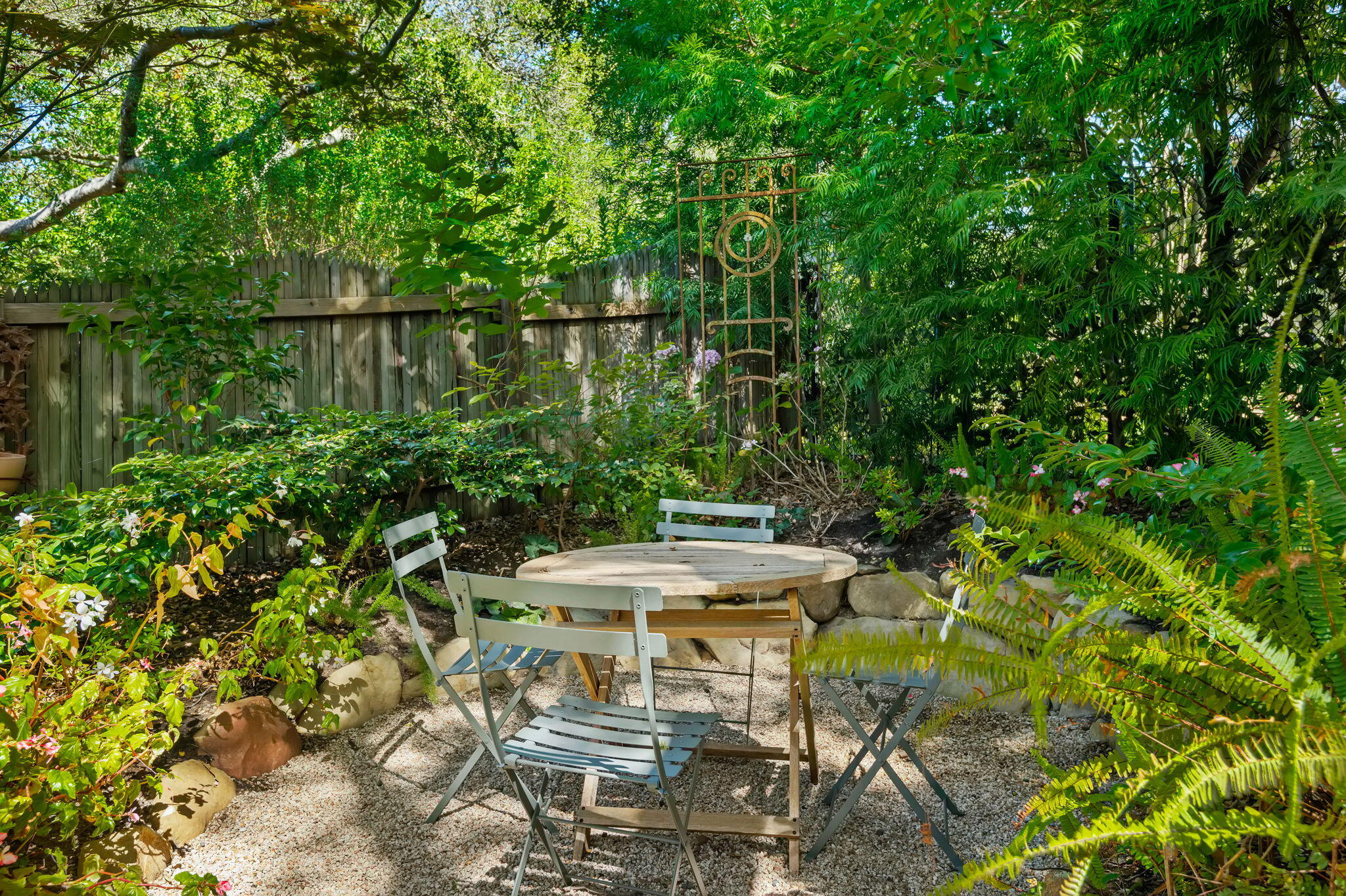 548 San Ysidro Road, Unit B Santa Barbara, CA 93108 - Photo 15 of 15 Back Yard