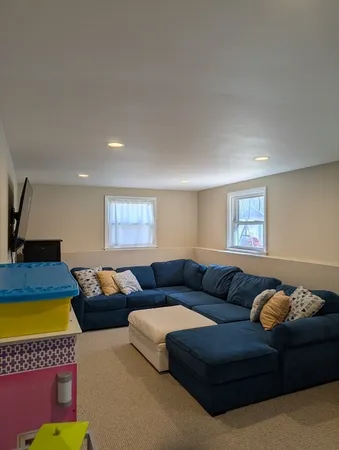 $599,900 | 12 Brentwood Avenue, Avon, MA 02322