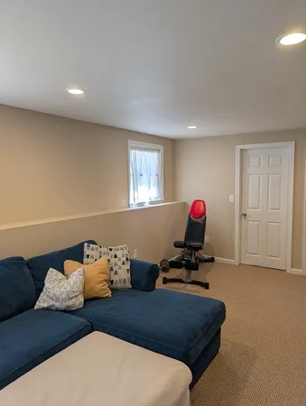 $599,900 | 12 Brentwood Avenue, Avon, MA 02322