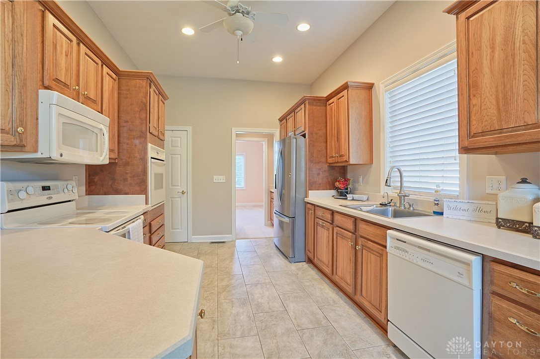 6875 Paragon Road Dayton, OH 45459 - Photo 19 of 60 Gallery Image 19