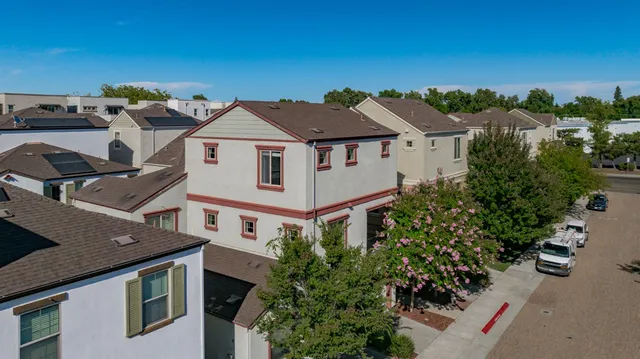 $465,000 | 2643 Cleat Lane, Unit 34B, Sacramento, CA 95818